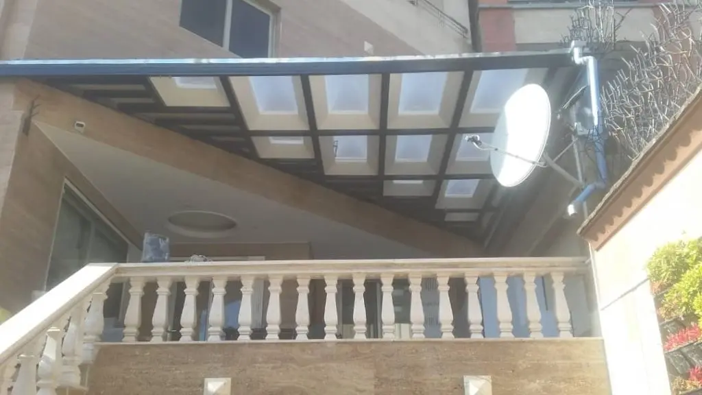 بارانگیر تراس